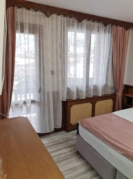 Chuchura Family Hotel コプリフシティツァ エクステリア 写真