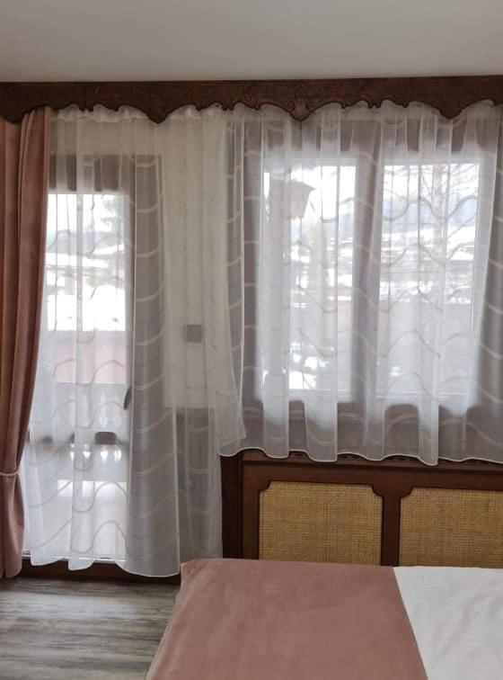 Chuchura Family Hotel コプリフシティツァ エクステリア 写真